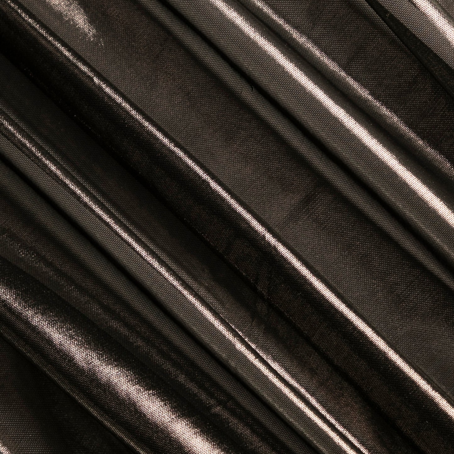 Black/Gunmetal Metallic Mesh