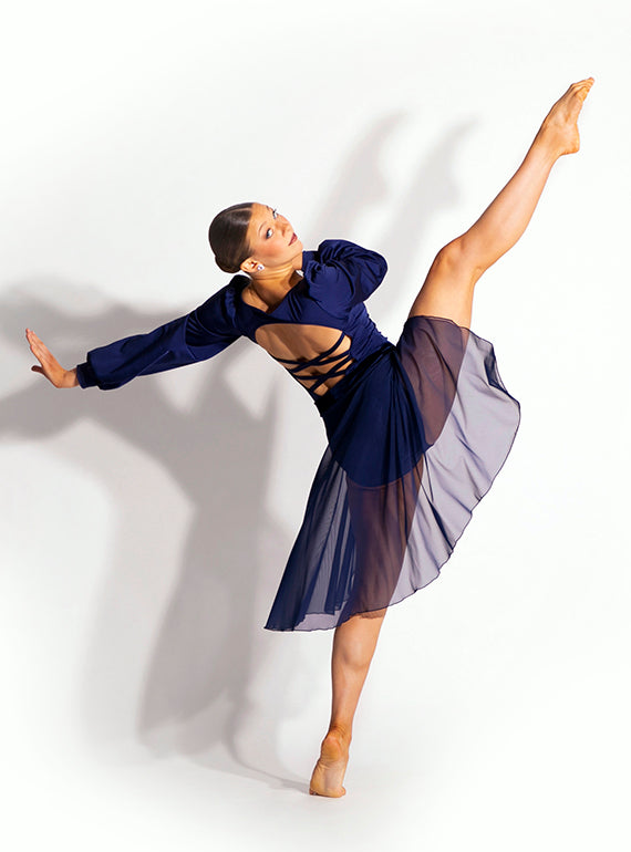 Catherine Leotard Alternate Image 6