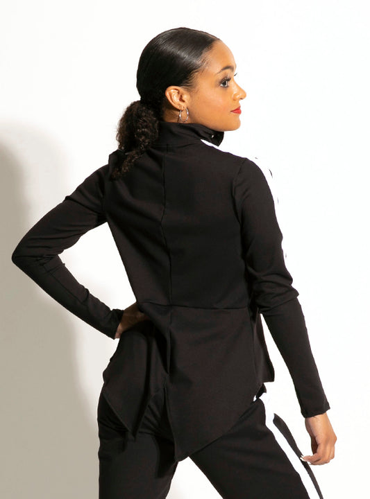 Louie Shrug Overlay Alternate Image