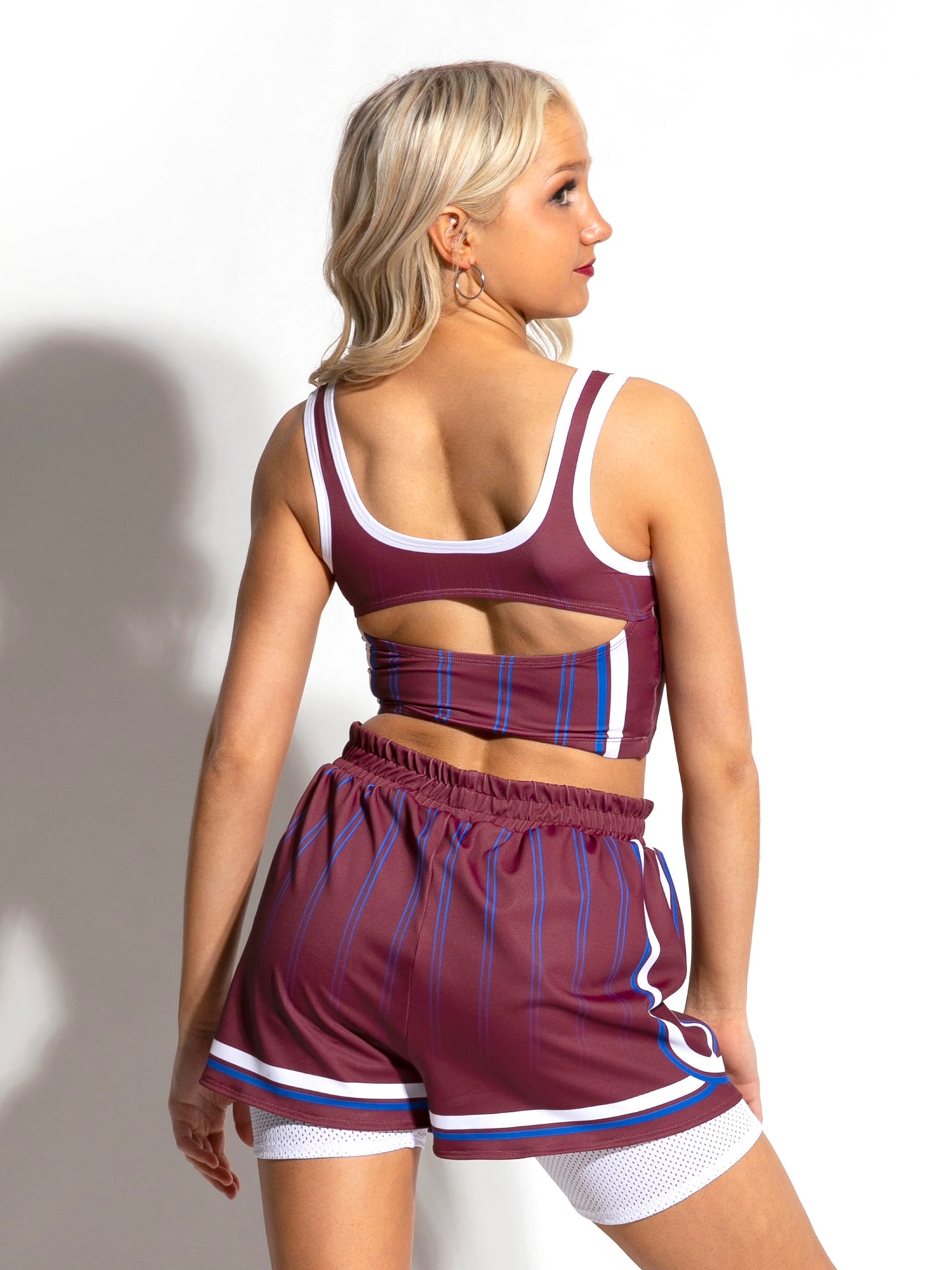 400 Sylvia Long Line Crop