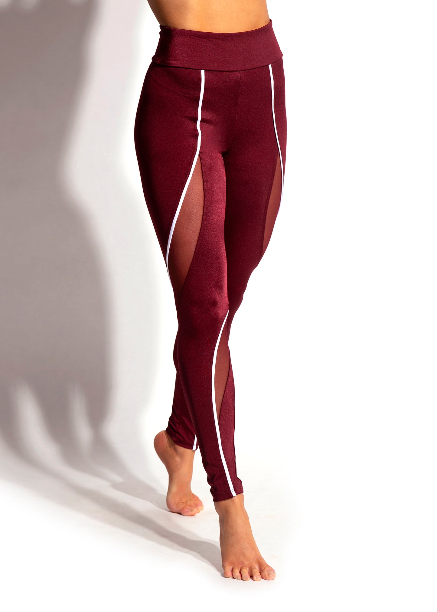 575-26 Swish Leggings With Piping